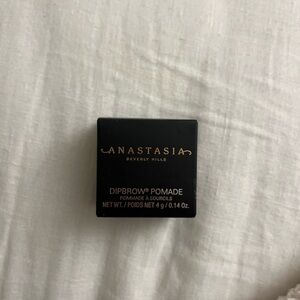 Anastasia Beverly Hills Taupe Brow Pomade